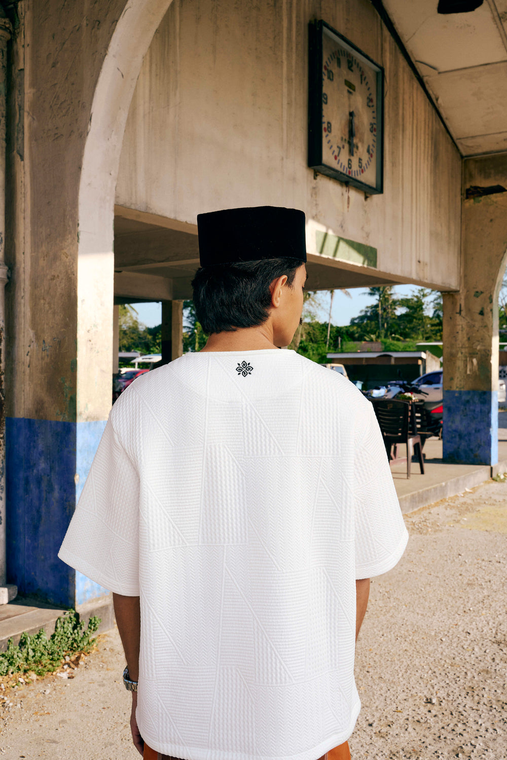 AQ Ramadhan Issue Basic Collar (White)